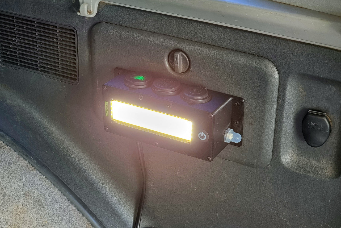 Car Camper Caravan Boat 12V Power Box USB phone laptop charger cig socket LED custom offgrid